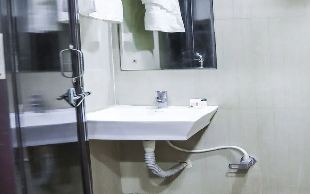 Hotel Madhuram Palace