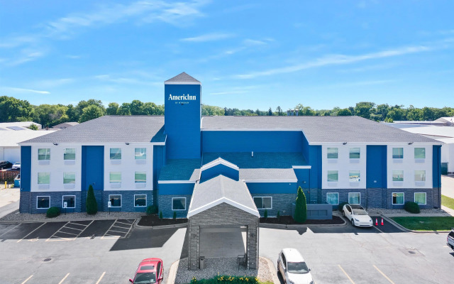 Howard Johnson by Wyndham Urbana