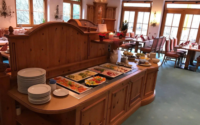 Hotel - Restaurant Kreuzberghof