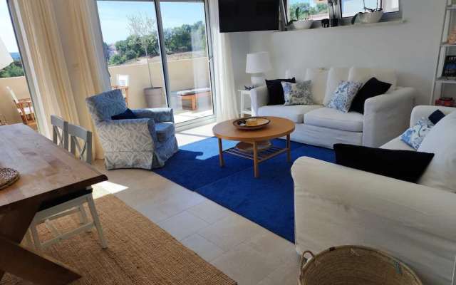 Salt Apartment
