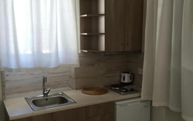 Amalthia Luxury Studios