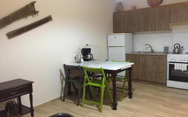 Genari Beach Apartments