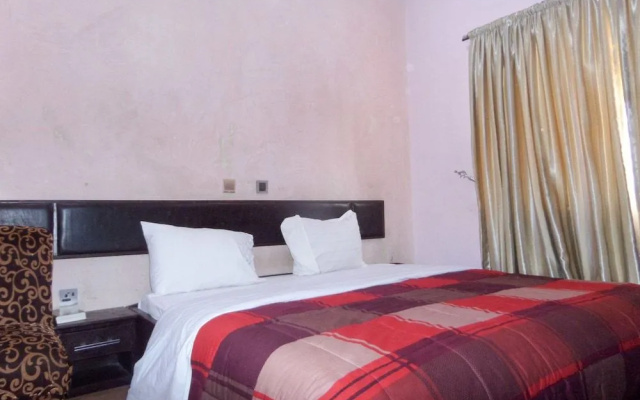 New Golden Hotel