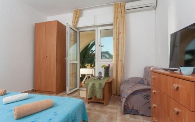 Private Double Bed Room With Balcony and Sea View