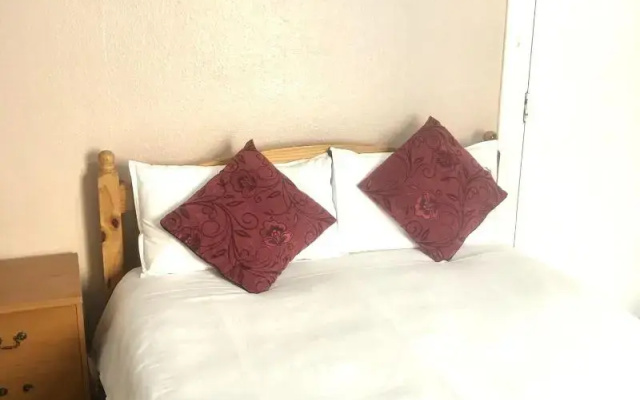 Dalry Guesthouse