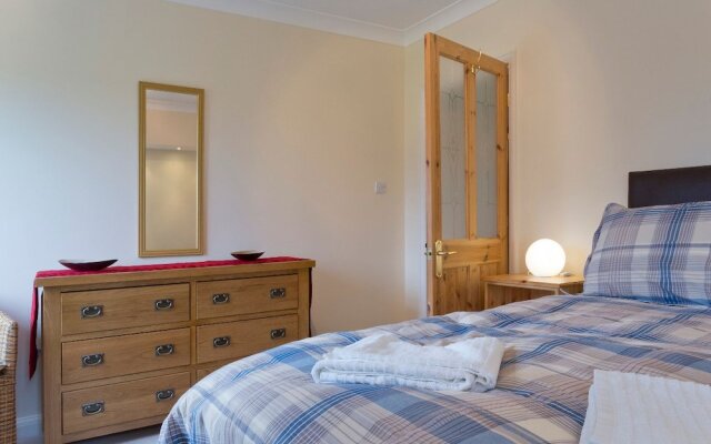 Poplar House Serviced Apartments