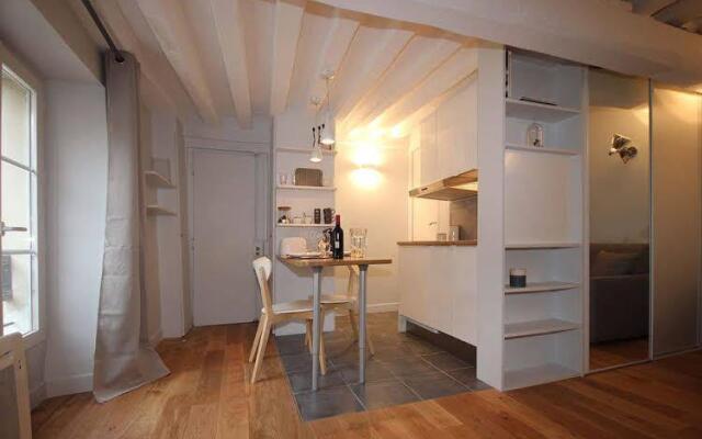 Studio Apartment Bastille