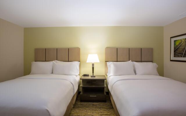 Candlewood Suites Bellevue, an IHG Hotel