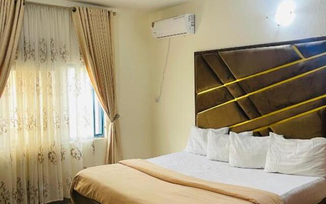 OD-V!CK's LUXE, WUSE DISTRICT, Swimming pool, gym,WiFi,24hr Power, Tight Security