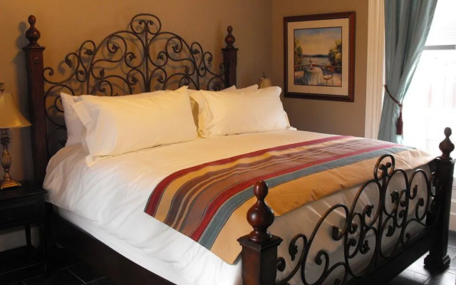 Chipman Hill Suites - Pratt House