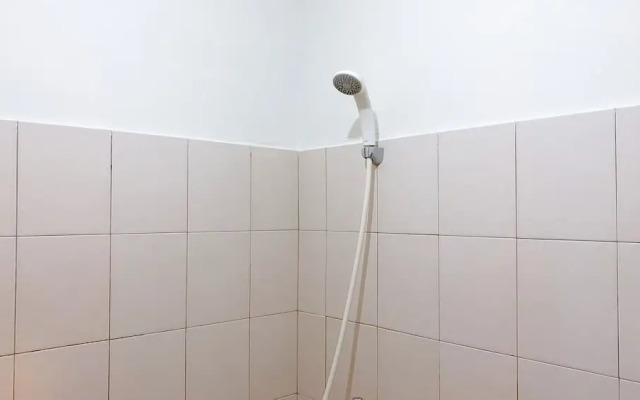 Good Deal And Cozy Stay Studio Room Tifolia Apartment