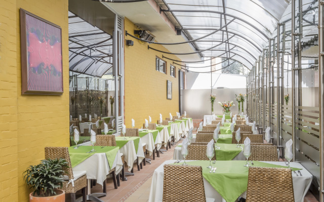 Apartamentos Regency La Feria