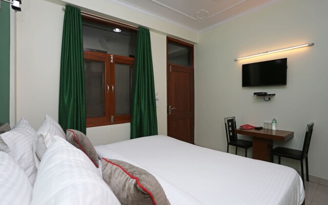 Noida Nest Guest House