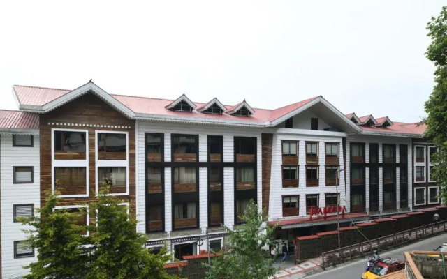 Ramada by Wyndham Gangtok Hotel & Casino Golden