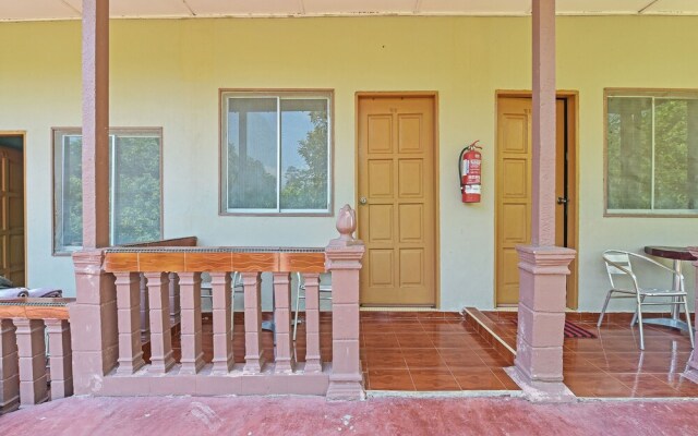 Oyo 90630 Mat Leon Village