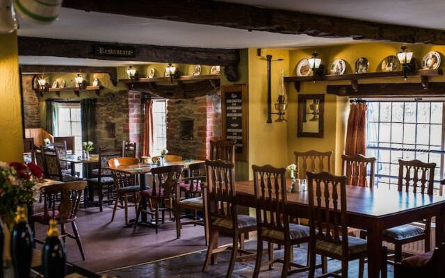 Roast Ox Inn