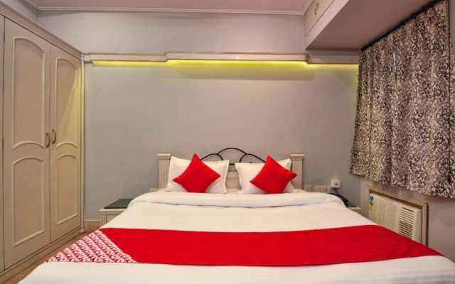 Oyo 14371 Treetops Guest House