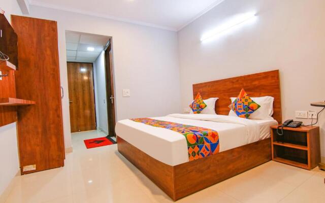 Fabhotel Aashiyana Paradise