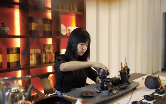 South Mountain Boutique Hotel