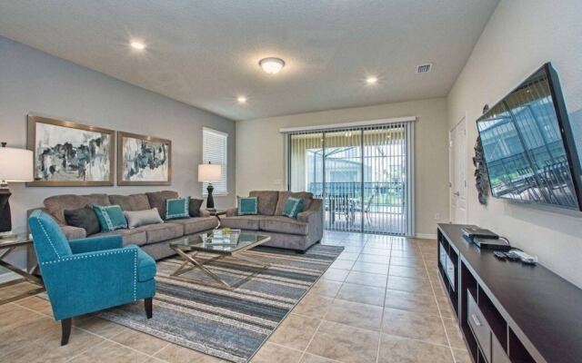 Solterra - 6 Bedrooms House w-pool-7043SR 6 Home by RedAwning