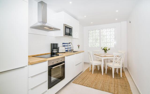 ELD1-Stunning 2 Bedroom Penthouse in Puerto B