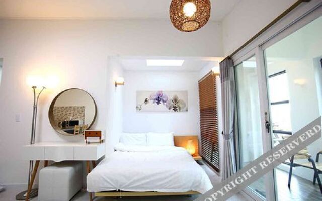 Yeosu Noche Del Mar Pension