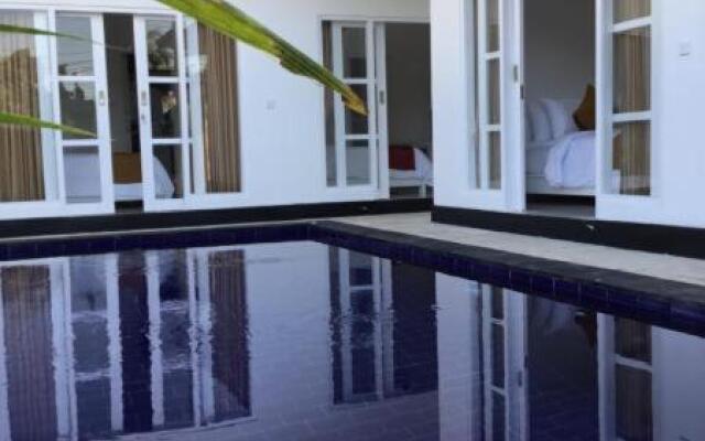 Queen Guest house tulamben
