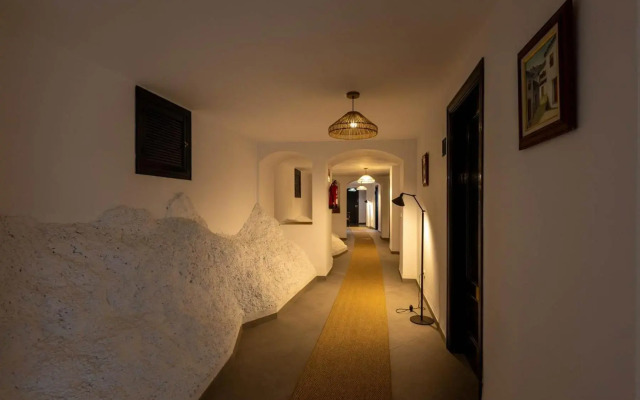 TUGASA Hotel Arco de la Villa