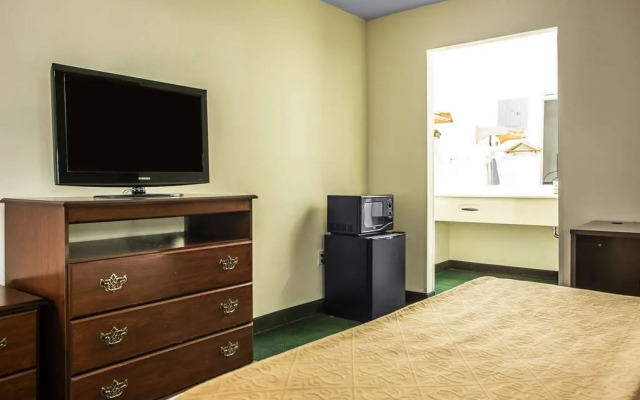 Quality Inn Pleasantville