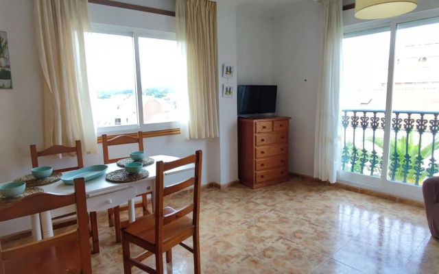 Apartamentos Vistalegre con jardín tranquilos cerca del mar