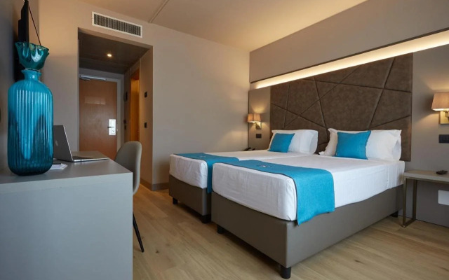 DC Hotel international