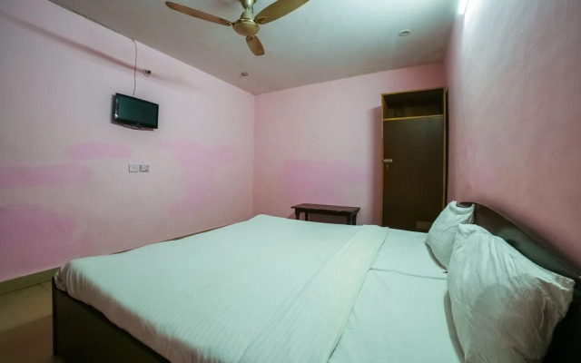 SPOT ON 36122 Hotel The Royal Plaza