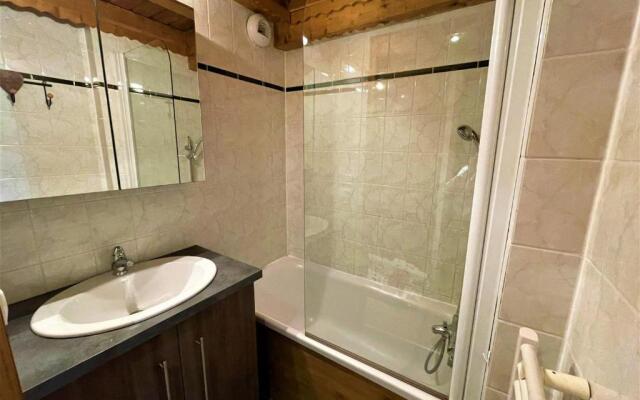 Appartement Les Menuires, 5 pièces, 8 personnes - FR-1-452-105