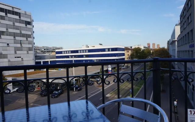 Hitrental Altstetten Apartments