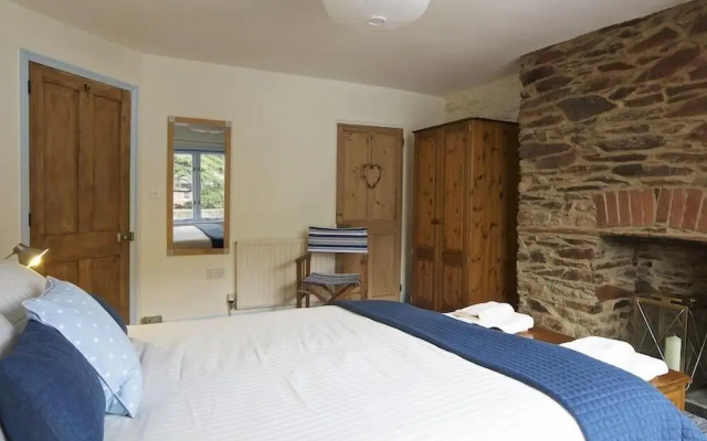 Armada Cottage