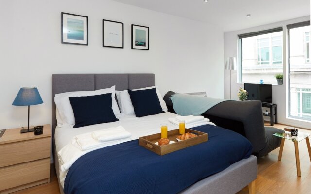 BlueOne Serviced Apartments- West Street