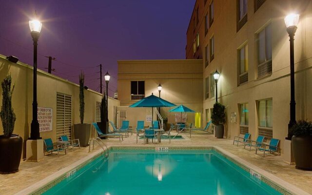 SpringHill Suites Savannah Downtown / Historic District