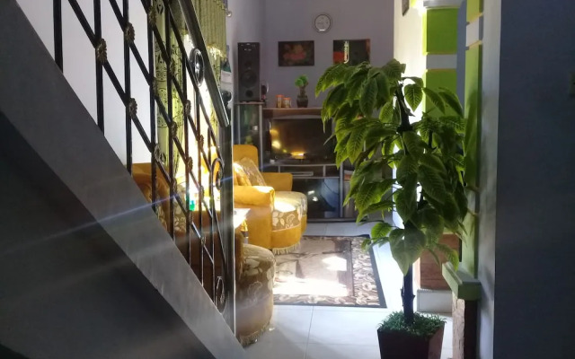 Mas Dylan Homestay