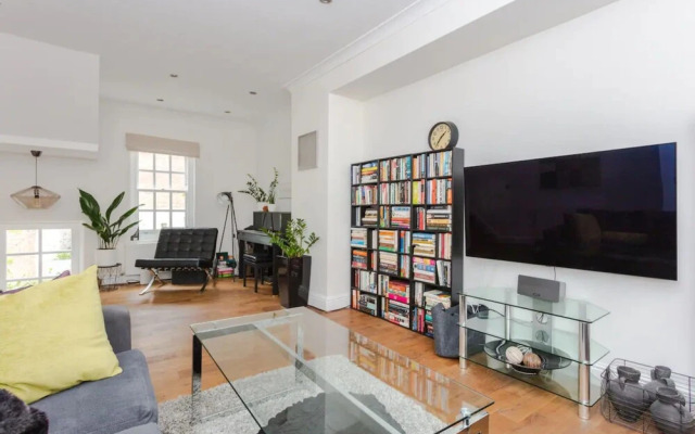 Stylish 3 Bedroom Home With Garden Near Kings Cross