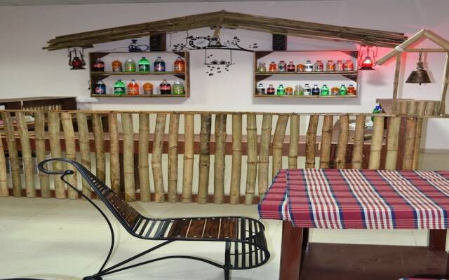 Hotel Majestic Oak Bush