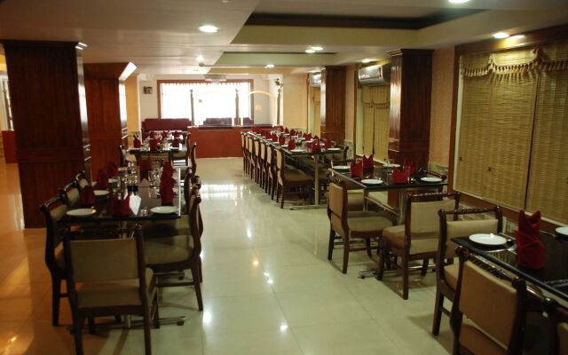 Hotel Ganga Ratan