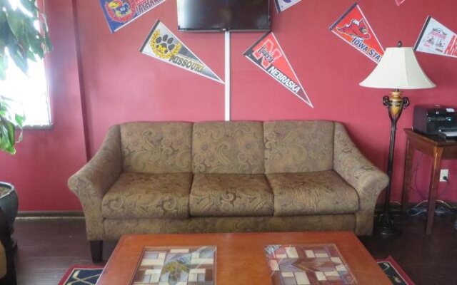 Sports Club Motel