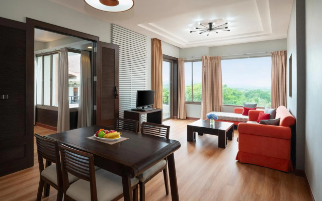 Springfield Village Golf & Spa