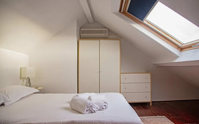 Quirky 3bedroom top Floor Duplex in Bica/são Paulo