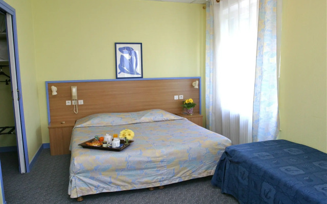 Rex Hotel