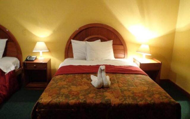 Francis Puno Hotel