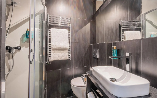 Yuna Les Halles - Serviced Apartments