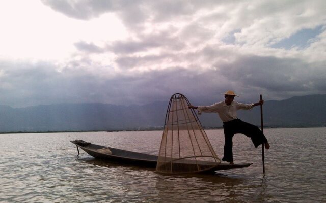Paramount Inle Resort