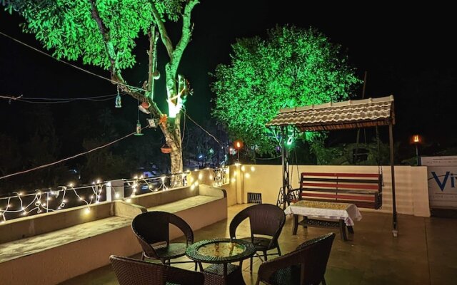 Hotel Hilltop