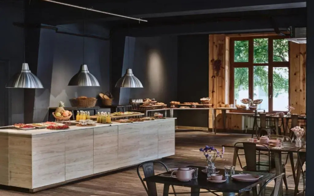 Hotel MET Pamplona